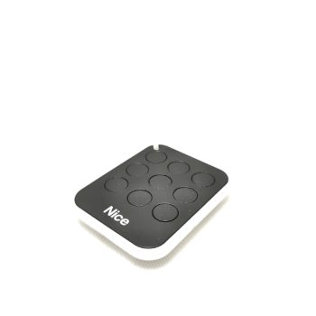 Télécommande Nice ERA ON9E 9 canaux Fréquence 433Mhz rolling code. Elégante et pratique, Peut se fixer au mur ou sur le tableau de bord. Support inclus